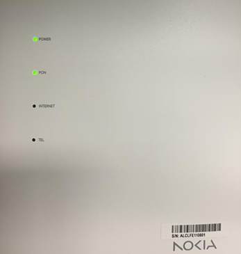 Fraqmsiad bostadsswitch där två av fyra lysdioder lyser grönt